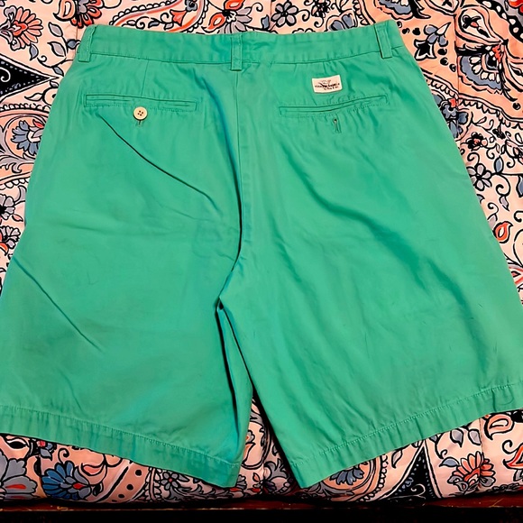 Vineyard vine men’s shorts size 32 - Picture 2 of 2